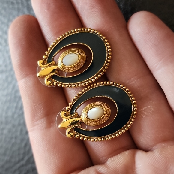 1928 earrings - Picture 3 of 8